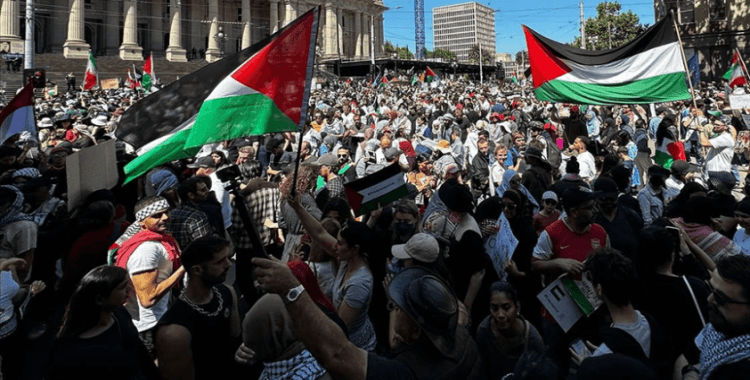 Avustralya'da Filistin'e destek veren öğrencileri tespit eden Melbourne Üniversitesine inceleme
