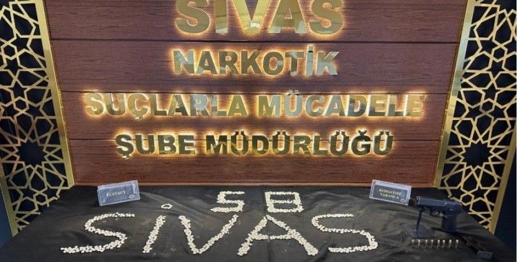 Sivas’ta uyuşturucu operasyonu: 6 tutuklama
