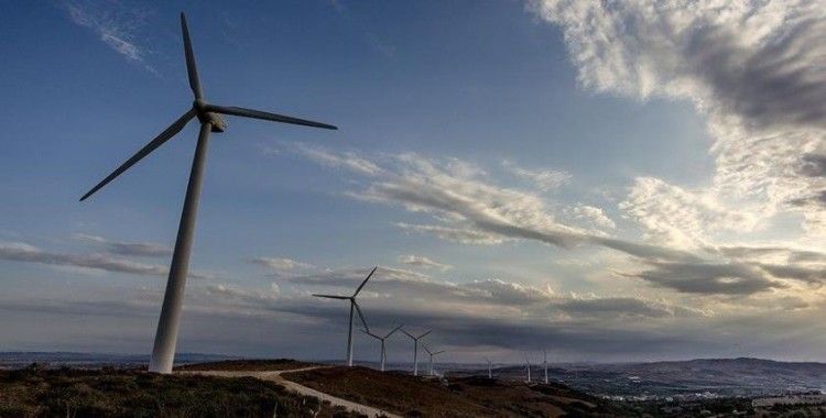 IRENA: Dünya yenilenebilir enerjide kapasite artışını hızlandırmalı