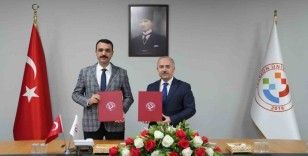 SGK Trabzon İl Müdürlüğü, KTÜ ve TRÜ ile 3.yaş üniversitesi protokolü imzaladı
