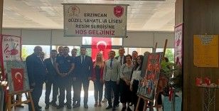 Erzincan’da 15 Temmuz resim ve kitap sergisi açıldı
