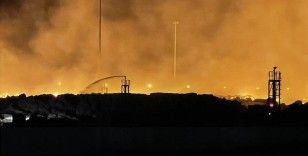 Aydın'da kağıt fabrikasındaki yangını söndürme çalışmaları sürüyor