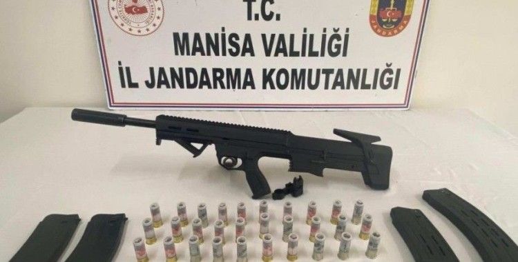 Manisa'da jandarmadan suç örgütüne operasyon: 7 gözaltı