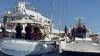 İzmir'de tekneyle yurt dışına kaçmaya çalışan 8 FETÖ mensubu yakalandı