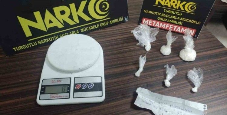 Turgutlu’da uyuşturucuya geçit yok: 2 tutuklama
