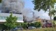 Bursa'da sandalye fabrikasında çıkan yangına müdahale ediliyor