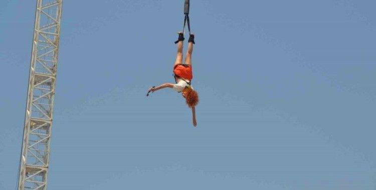 Fethiye’de "bungee jumping" heyecanı
