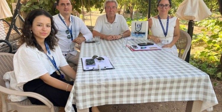 Belediye ekiplerinden Kıbrıs gazilerine ziyaret
