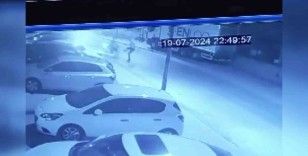 Adana’da ’dur’ ihtarına uymayan motosikletli, polise çarptı... O anlar kamerada
