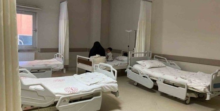 Hazro Devlet Hastanesi'nin yenilenen acil servisi hizmete girdi