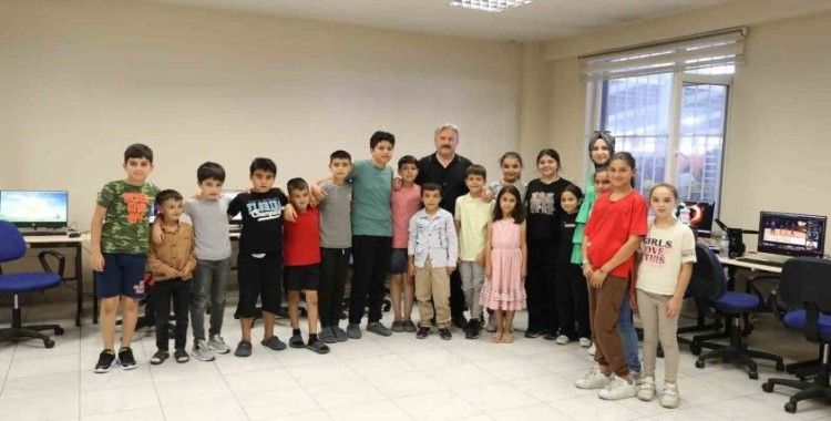 Başkan Palancıoğlu Fedakar Gülderen Sosyal Tesisleri’nde öğrencilerle bir araya geldi
