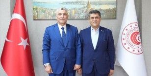 Ticaret Bakanı Ömer Bolat, UND Başkanı Aras'ı kabul etti