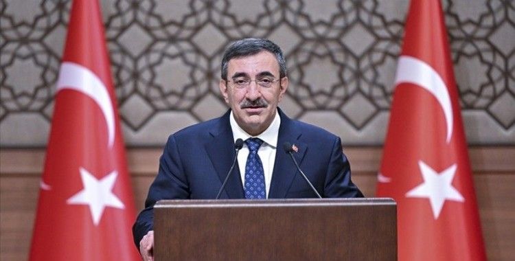 Cumhurbaşkanı Yardımcısı Yılmaz, TBMM Genel Kurulunda kabul edilen vergi düzenlemesinin hayırlı olmasını diledi