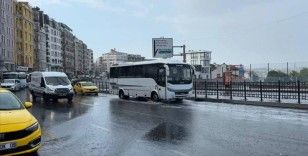 İstanbul'da bazı bölgelerde yağış etkili oluyor