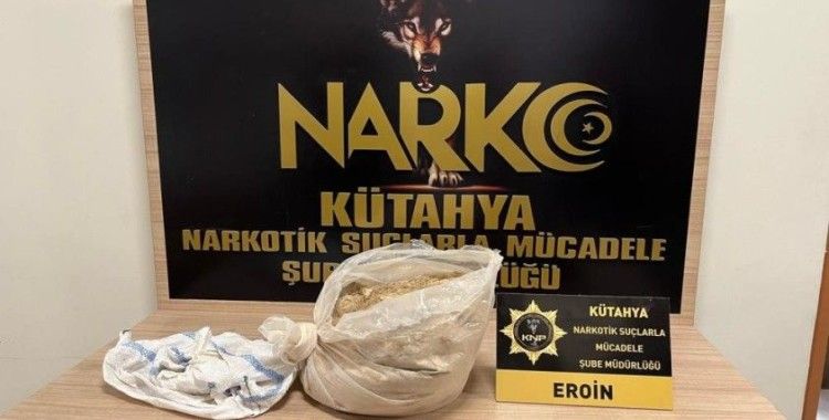 Kütahya'da uyuşturucu operasyonu: 10 kilo eroin ele geçirildi