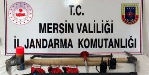 Mersin’de kaçak kazı yapan 3 şüpheli yakalandı
