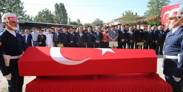 Şehit Uzman Çavuş Seydi Ünlü memleketi Eskişehir'de son yolculuğuna uğurlandı