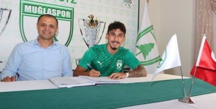 Muğlaspor kanat oyuncu Demir’i renklerine bağladı
