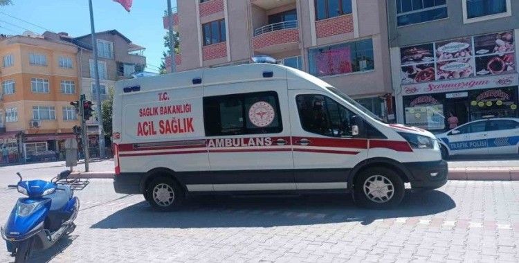 Tavşanlı’da trafik kazası 3 yaralı
