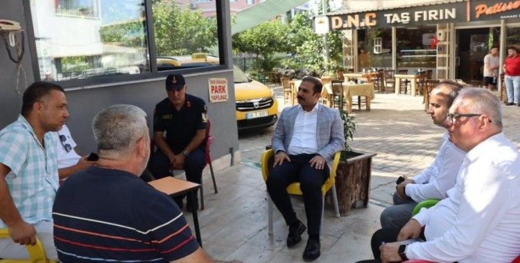 Koçarlı Kaymakamı Taşkın ilçe esnafı ile bir araya geldi
