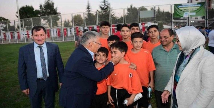 Başkan Büyükkılıç’tan amatör spora 5 yılda dev destek
