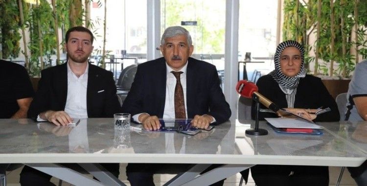 Başkan Hallaç, Kahta Belediyesi’nin borcunun 142 milyon 947 bin TL olduğunu açıkladı
