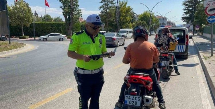 Onlarca araç denetlendi: Kurallara uymayan sürücülere göz açtırılmadı
