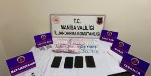 Manisa’da jandarmadan 3 ilçede asayiş uygulaması
