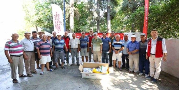 Milas Ören’de 600 adet Akdeniz Meyve Sineği tuzağı dağıtıldı
