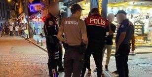 Polis ekipleri ’Barlar Sokağı’ ve çevresini denetledi
