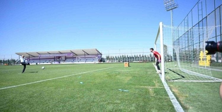 Bakan Uraloğlu’ndan PTT ve Türksat’ın yerleşkelerine ziyaret
