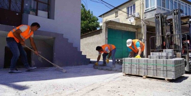 Altıeylül Belediyesi saha çalışmalarına hız verdi
