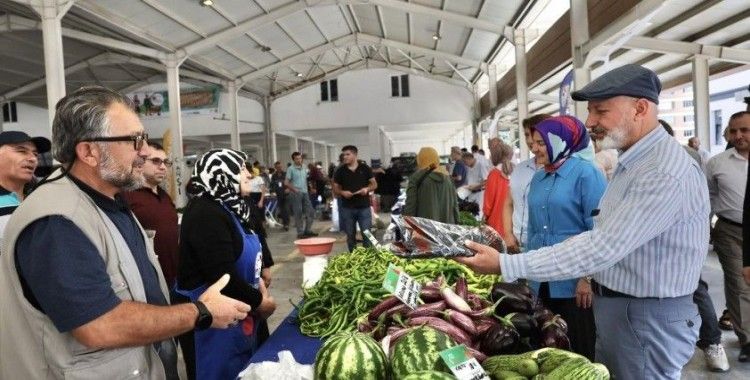 Başkan Çolakbayrakdar’a ekolojik pazar teşekkürü
