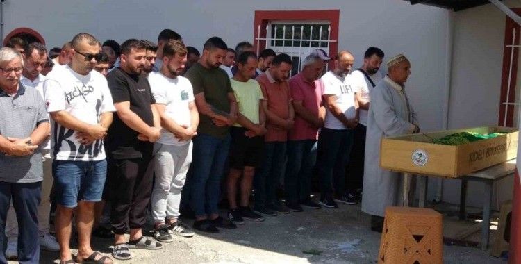 Giresun’da dere yatağında ölü bulunan kayıp kadın toprağa verildi
