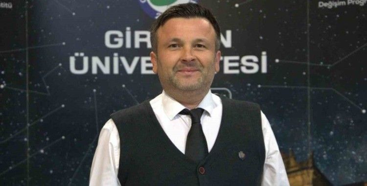 Prof. Dr. Ayhan Kara: “Rusya-Ukrayna savaşının neden olabileceği nükleer risklere daha fazla odaklanmalıyız”
