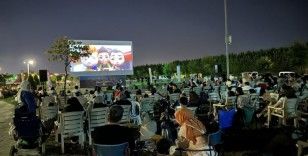 Kartepe’de çocuklar sinema keyfi yaşadı
