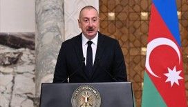 Aliyev, Ermenistan'ın barışla ilgilenmediğini ve kasıtlı olarak süreyi uzattığını söyledi