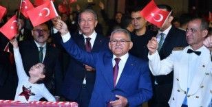 Başkan Büyükkılıç: "Cumhuriyetimizi taçlandıracak eserlerle Türkiye’mizi buluşturmak, şehrimizi buluşturmak hepimizin görevi"
