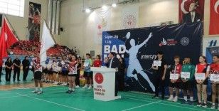 Badminton Süper Lig Müsabakaları Kayseri’de devam ediyor
