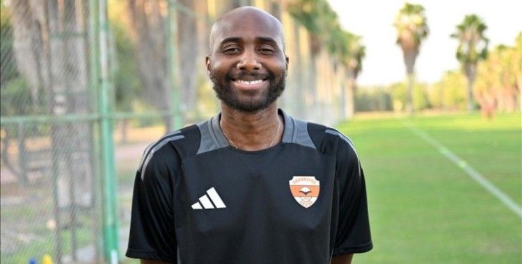 Adanaspor Teknik Direktörü Sol Bamba hayatını kaybetti