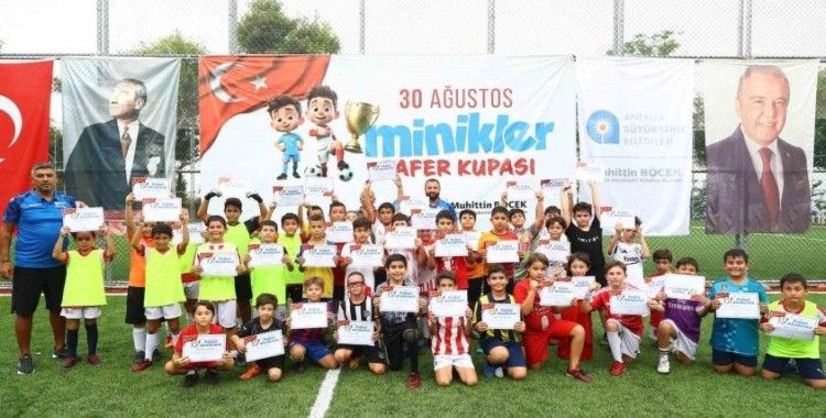 Antalya’da miniklere özel turnuvası: Zafer Kupası
