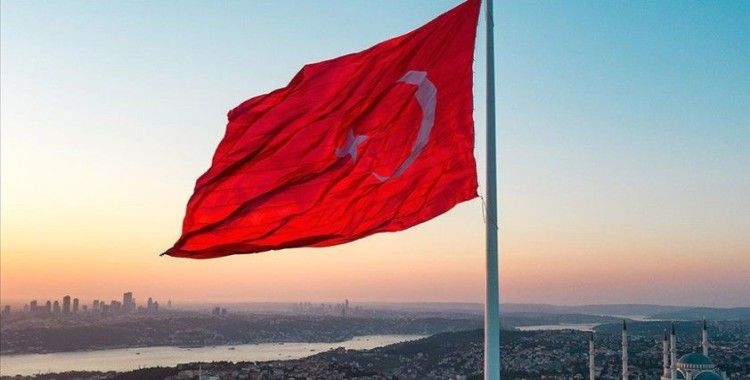 Türkiye ekonomisi yılın ikinci çeyreğinde yüzde 2,5 büyüdü