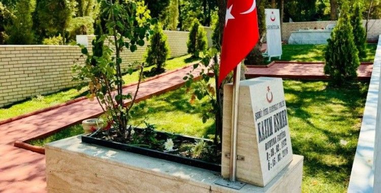 Söğüt İlçe Mezarlığında şehitlik yenilendi
