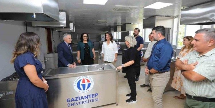 GAÜN beslenme ve diyetetik bölümü iki yeni laboratuvar ile eğitim öğretime başlıyor
