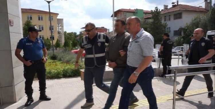 Burdur'da baba ve oğlunun katil zanlısı adliyeye sevk edildi