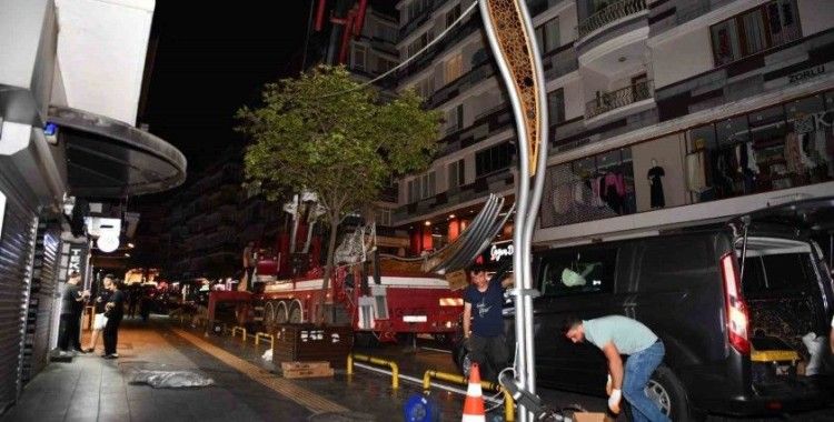 Çiftlik Caddesi’ne yeni aydınlatma
