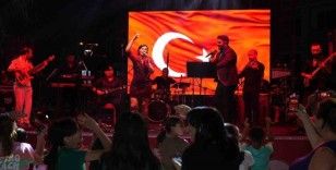 Yunusemre Kent Orkestrası’ndan Kurtuluş Günü konseri
