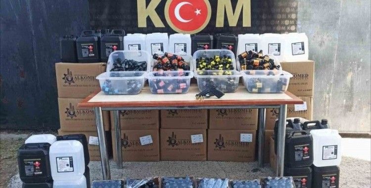 Manisa’da 635 litre etil alkol ele geçirildi
