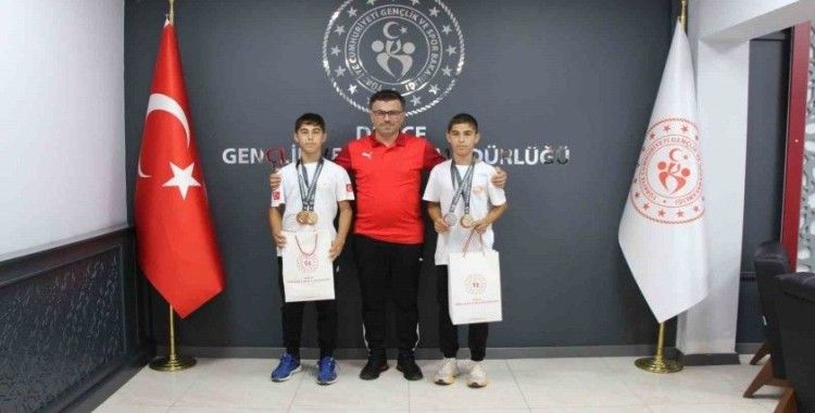 İkiz sporculardan Yazıcı’ya ziyaret
