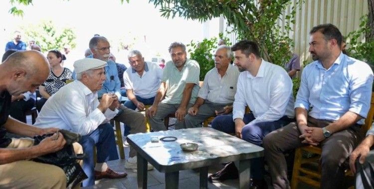 Makam koltuğu haczedilen Boltaç, güne Tarsus Makam bölgesinde vatandaşlarla başladı
